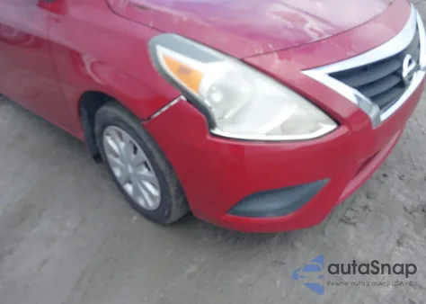 2015 Nissan Versa 1.6 S+ из США, поврежденный, VIN 3N1CN7AP9FL944574